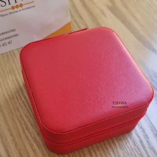 Boite accessoire petite rouge (Vide) – Image 2