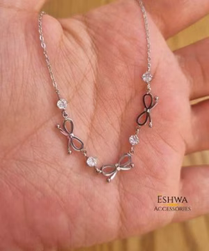 Alternative view of Chaine simple Noeuds avec Perles Argente