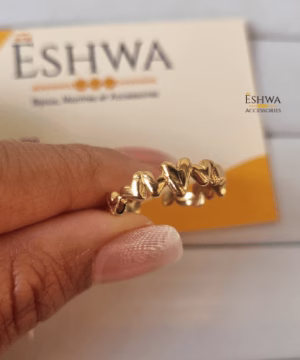 Alternative view of Bague coeurs ajustable