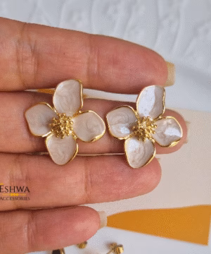 Alternative view of Boucles Fleura Nude rosé
