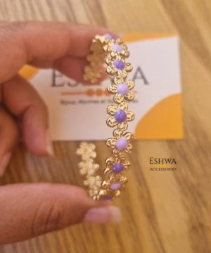Alternative view of Bracelet ouvert fleur violet