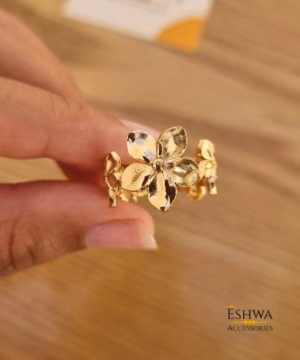 Bague Ouverte Fleurs en acier inoxydable