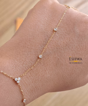 Alternative view of Chaine de main Perla